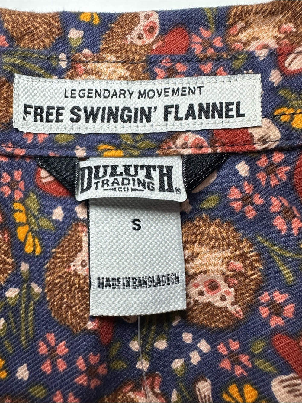 Duluth Trading Free Swingin Flannel Hedgehog Mushroom Cottagecore Woodland Small - Picture 8 of 16